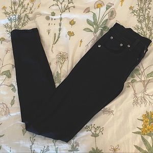 Black Skinny Jeans